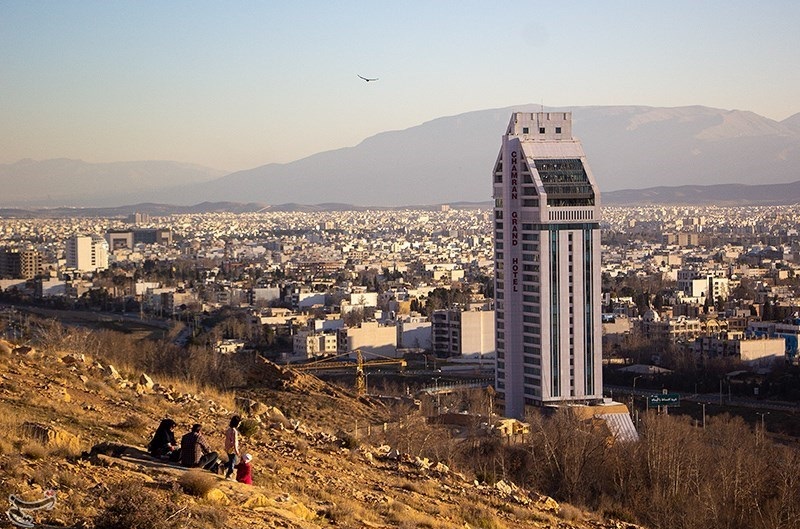 برج هتل چمران در شیراز